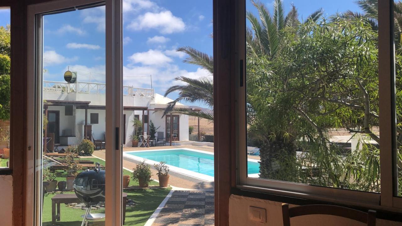 Oasis Surf House Apartment Soo Екстериор снимка