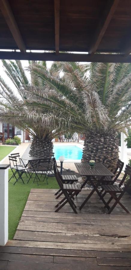 Oasis Surf House Apartment Soo Екстериор снимка