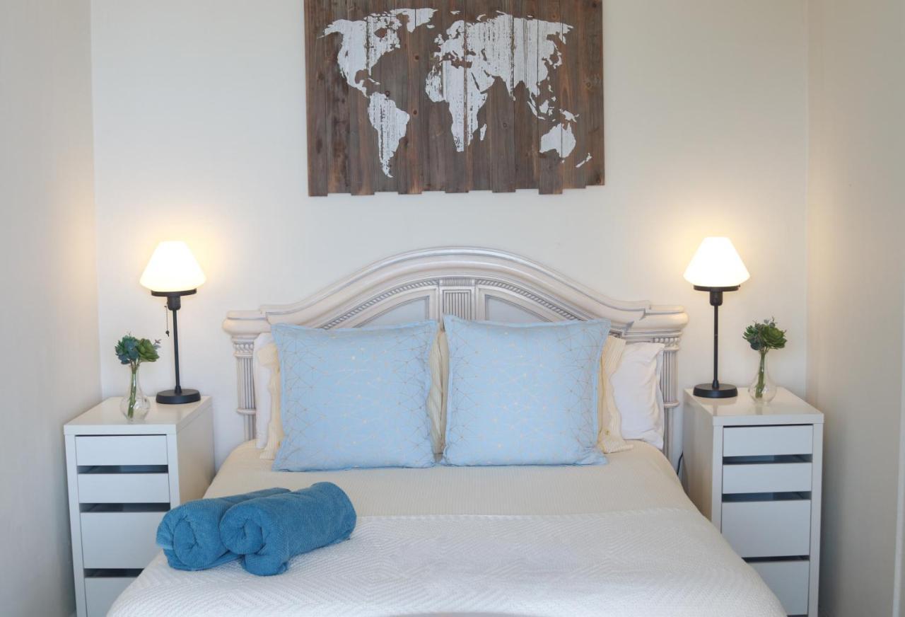 Oasis Surf House Apartment Soo Стая снимка