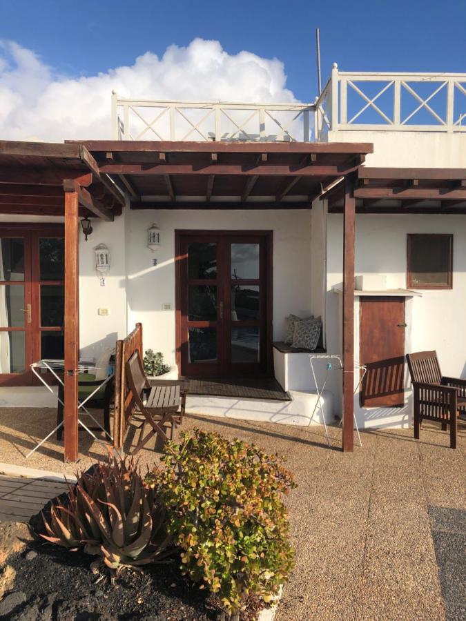 Oasis Surf House Apartment Soo Екстериор снимка